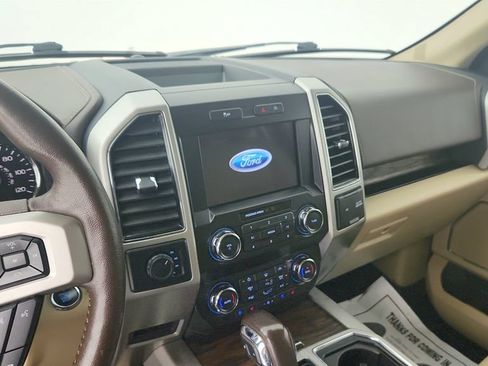 Used 2019 Ford F150 Lariat AWD/4WD image 18