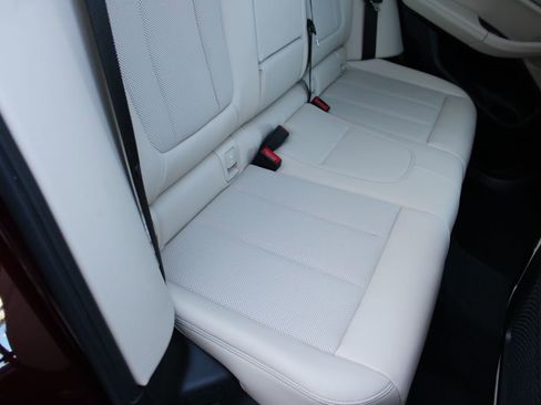 Used 2023 BMW X3 xDrive30i w/ Premium Package image 25