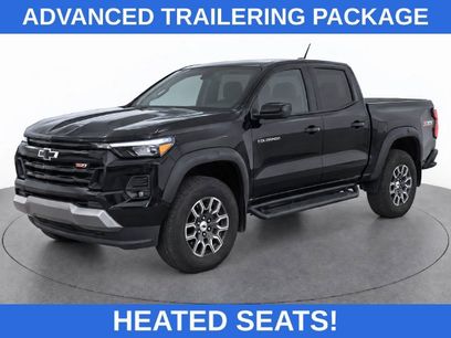 Used 2024 Chevrolet Colorado Z71 w/ Z71 Convenience Package 2