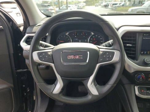 Used 2023 GMC Acadia SLE w/ Driver Convenience Package image 21