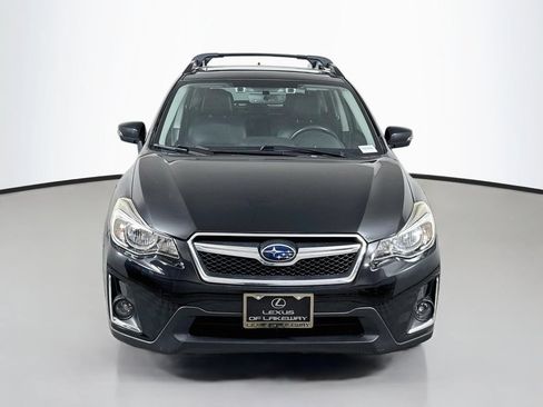 Used 2017 Subaru Crosstrek 2.0i Limited AWD/4WD image 2