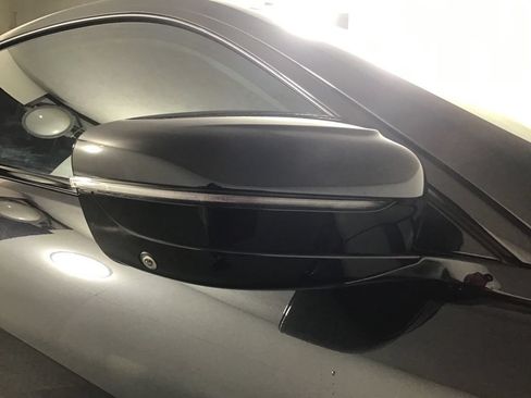 Used 2020 BMW M8 Coupe AWD/4WD image 19