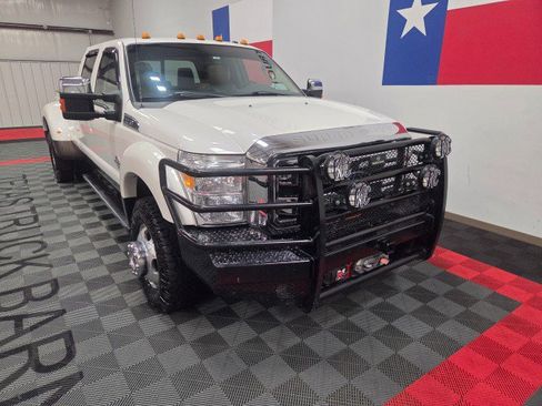 Used 2015 Ford F350 Lariat w/ Lariat Ultimate Package image 15