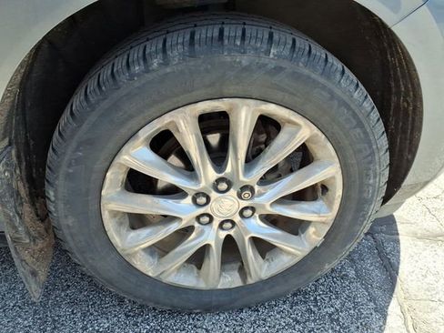 Used 2021 Buick Enclave Essence w/ Trailering Package, 5000 lbs. AWD/4WD image 8
