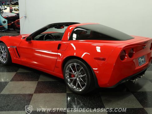 Used 2013 Chevrolet Corvette Grand Sport w/ 2LT Preferred Equipment Group RWD image 7