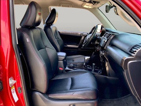 Used 2017 Toyota 4Runner TRD Pro AWD/4WD image 9