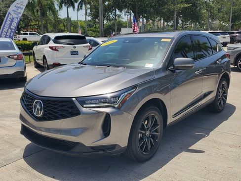 Certified 2025 Acura RDX SH-AWD image 3