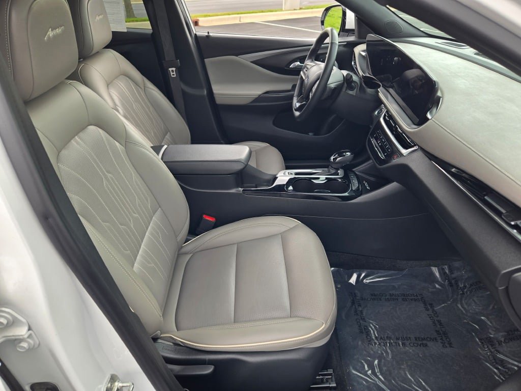 Used 2024 Buick Envista Avenir FWD image 7