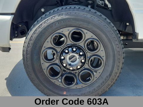 Used 2024 Ford F250 XLT w/ Black Appearance Package AWD/4WD image 6