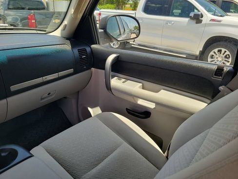 Used 2008 Chevrolet Silverado 1500 LT w/ Power Pack Plus RWD image 13
