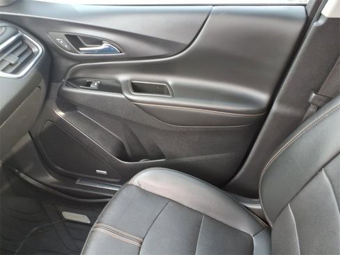 Used 2023 Chevrolet Equinox Premier image 26