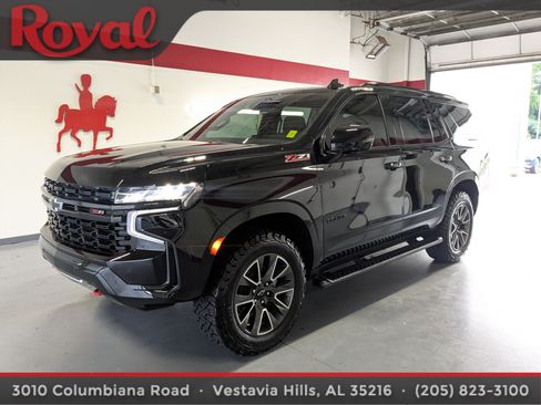 Used 2023 Chevrolet Tahoe Z71 w/ Luxury Package AWD/4WD image 1
