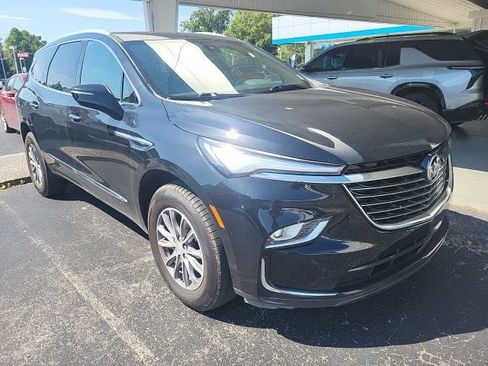 Used 2022 Buick Enclave Essence w/ LPO, Floor Liner Package FWD image 4