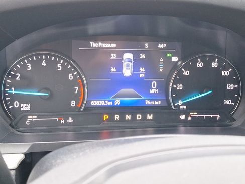 Used 2020 Ford Explorer XLT w/ Equipment Group 202A image 16