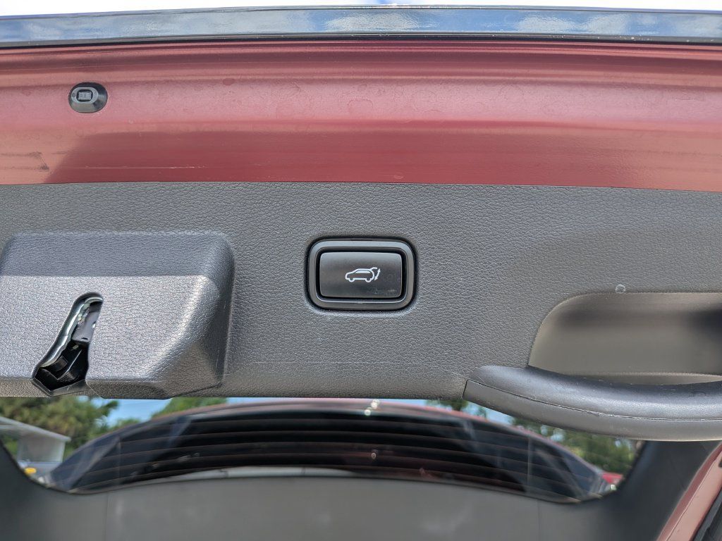 Used 2024 Kia Sportage SX FWD image 13