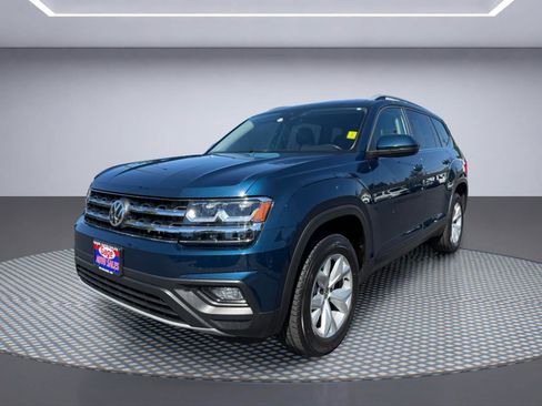 Used 2019 Volkswagen Atlas SE FWD image 2