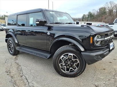 New 2025 Ford Bronco Outer Banks