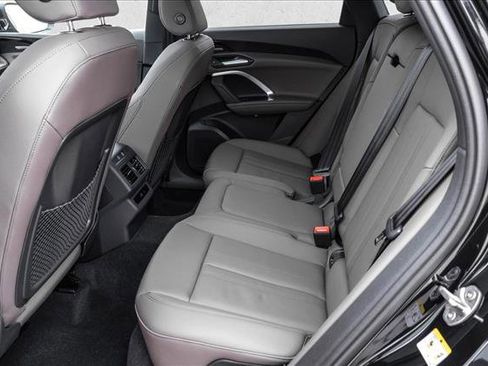New 2025 Audi Q5 Premium Plus image 21