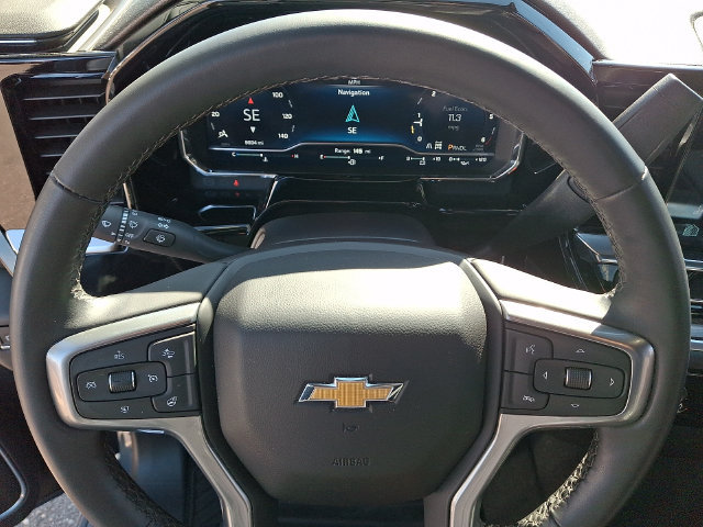 Used 2024 Chevrolet Silverado 1500 LT AWD/4WD image 4