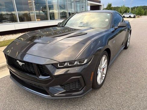 Used 2024 Ford Mustang GT Premium RWD image 9