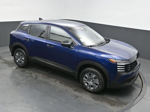 New 2026 Nissan Kicks S image 30