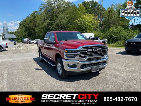 Used 2026 RAM 2500 Big Horn AWD/4WD image 3