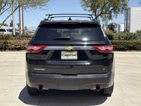 Used 2019 Chevrolet Traverse LT FWD image 4