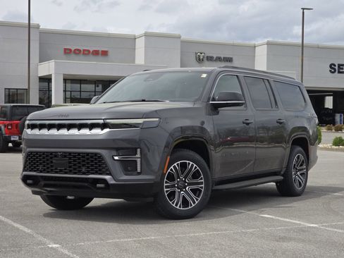 New 2026 Jeep Grand Wagoneer L 4WD w/ Premium Group I image 2