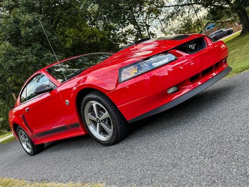 Used 2004 Ford Mustang Mach 1 RWD image 26