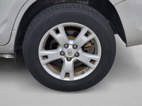 Used 2012 Toyota RAV4 FWD w/ Upgrade Value Pkg image 6