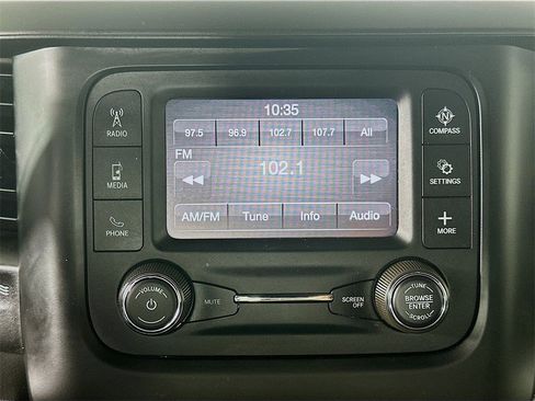 Used 2024 RAM 3500 Tradesman w/ Chrome Appearance Group image 17