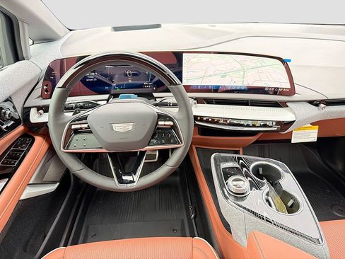 New 2026 Cadillac Optiq Sport 2 image 24