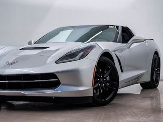 Used 2018 Chevrolet Corvette Stingray Coupe w/ Battery Protection Package video 2