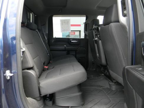 Used 2021 Chevrolet Silverado 2500 Custom w/ Custom Value Package AWD/4WD image 19
