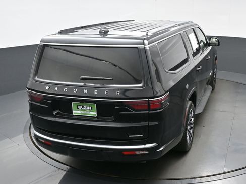 Used 2024 Jeep Wagoneer L Series II w/ Flexible Seating Group AWD/4WD image 35