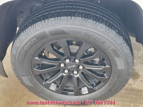 Used 2021 GMC Canyon Elevation w/ Driver Alert Package image 9