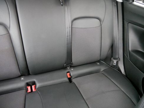 Used 2018 FIAT 500X Trekking w/ Cold Weather Package image 14