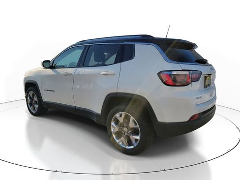 Used 2018 Jeep Compass Limited w/ Navigation Group image 3