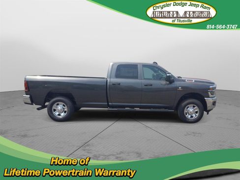 New 2025 RAM 3500 Tradesman image 10