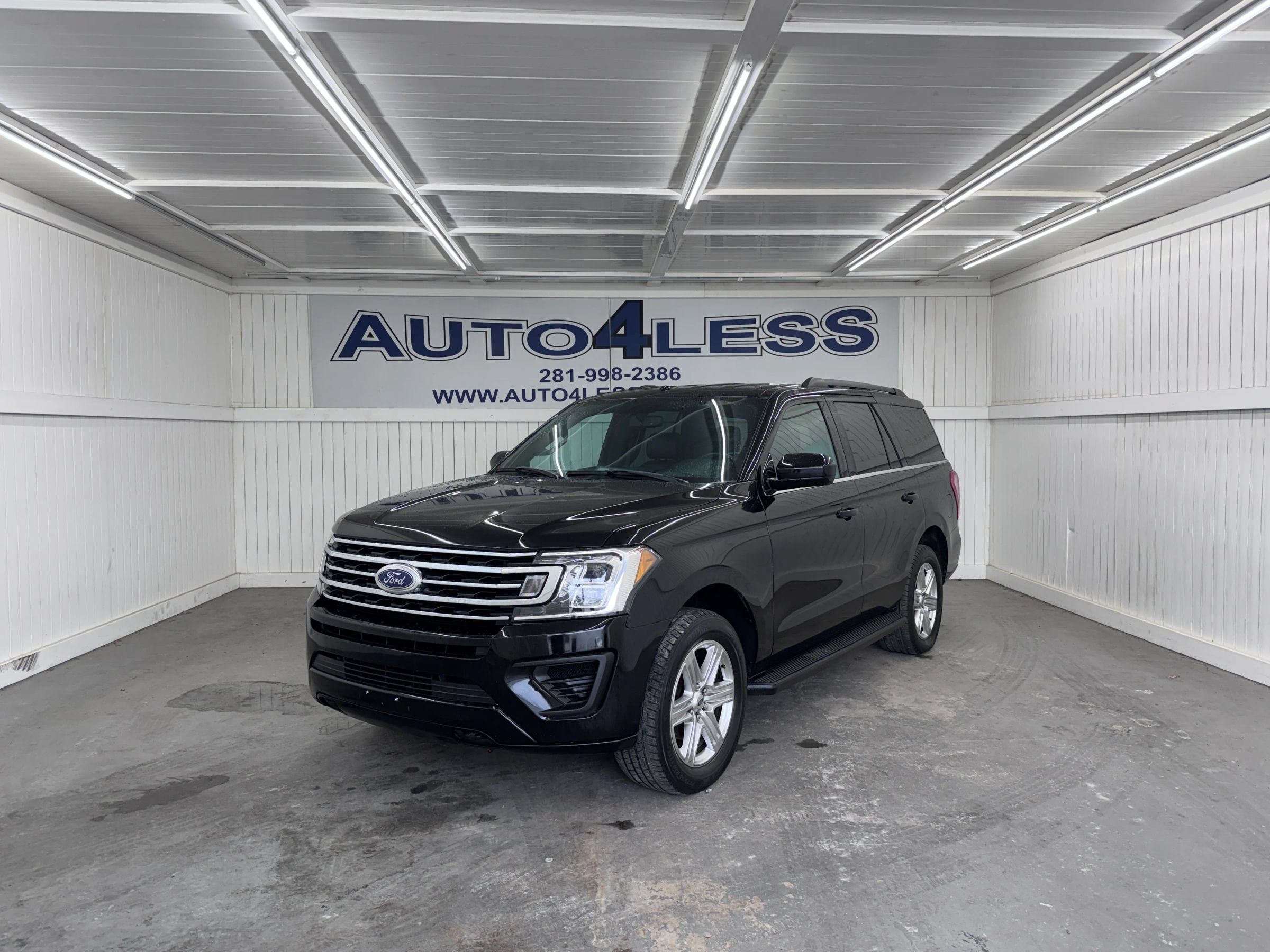 Used 2018 Ford Expedition XL AWD/4WD image 1