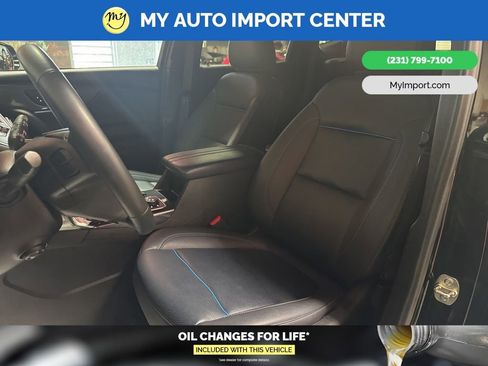 Used 2023 Chevrolet Blazer RS w/ Enhanced Convenience Package image 14