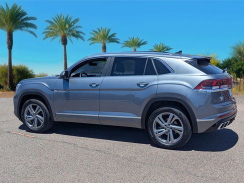 Used 2024 Volkswagen Atlas Cross Sport SEL R-Line AWD/4WD image 3