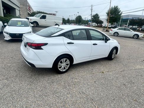 Used 2023 Nissan Versa S FWD image 25