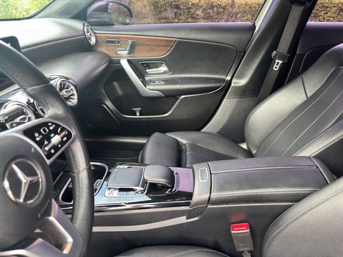 Used 2019 Mercedes-Benz A 220 4MATIC image 23