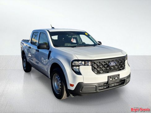 Used 2025 Ford Maverick XL w/ Equipment Group 102A AWD/4WD image 5