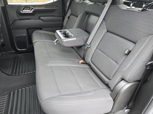 Used 2024 GMC Sierra 1500 Elevation image 28