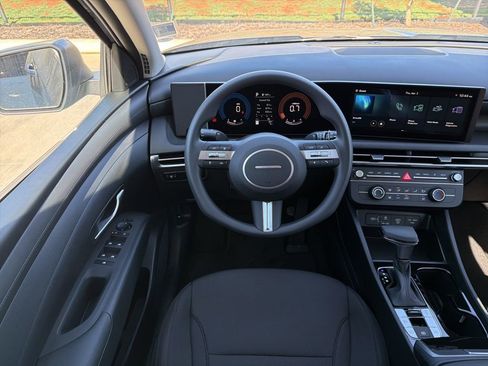 New 2026 Hyundai Tucson SE image 29