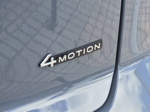 Certified 2023 Volkswagen Atlas Cross Sport SE AWD/4WD image 9