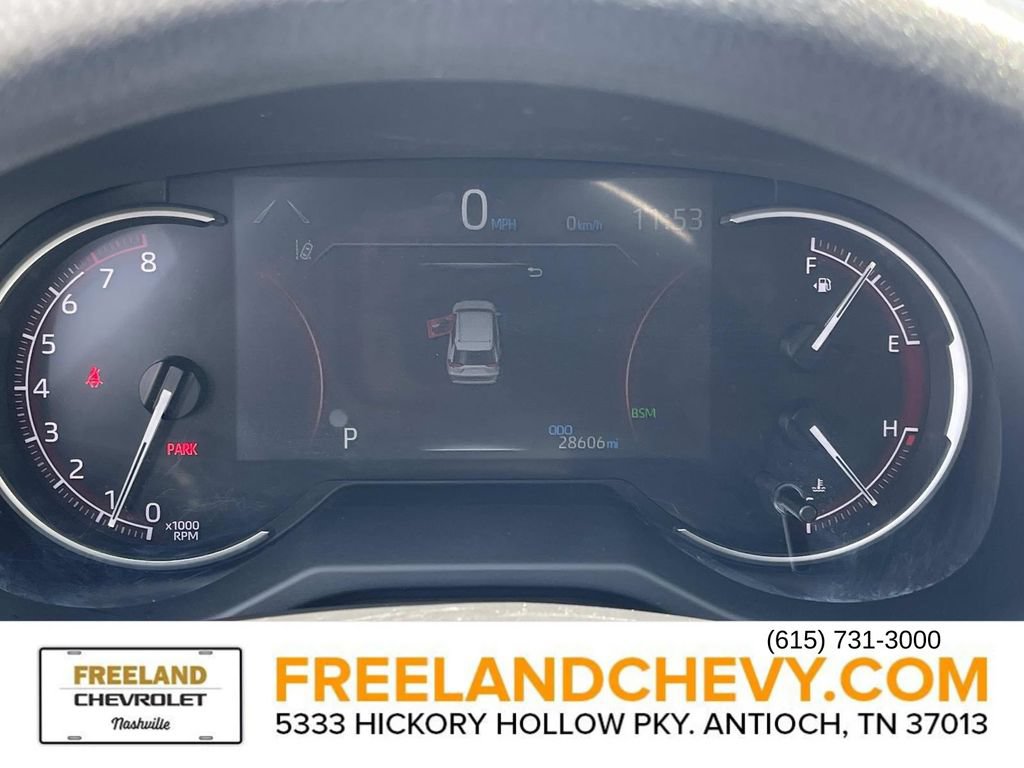 Used 2025 Toyota RAV4 XLE FWD image 41