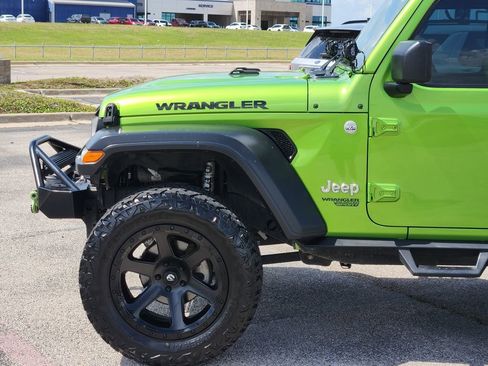 Used 2019 Jeep Wrangler Unlimited Sport AWD/4WD image 6